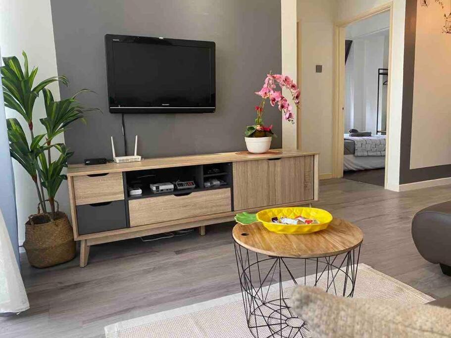 2 Bedroom Apartment Next To Historical Spots Malakka Dış mekan fotoğraf